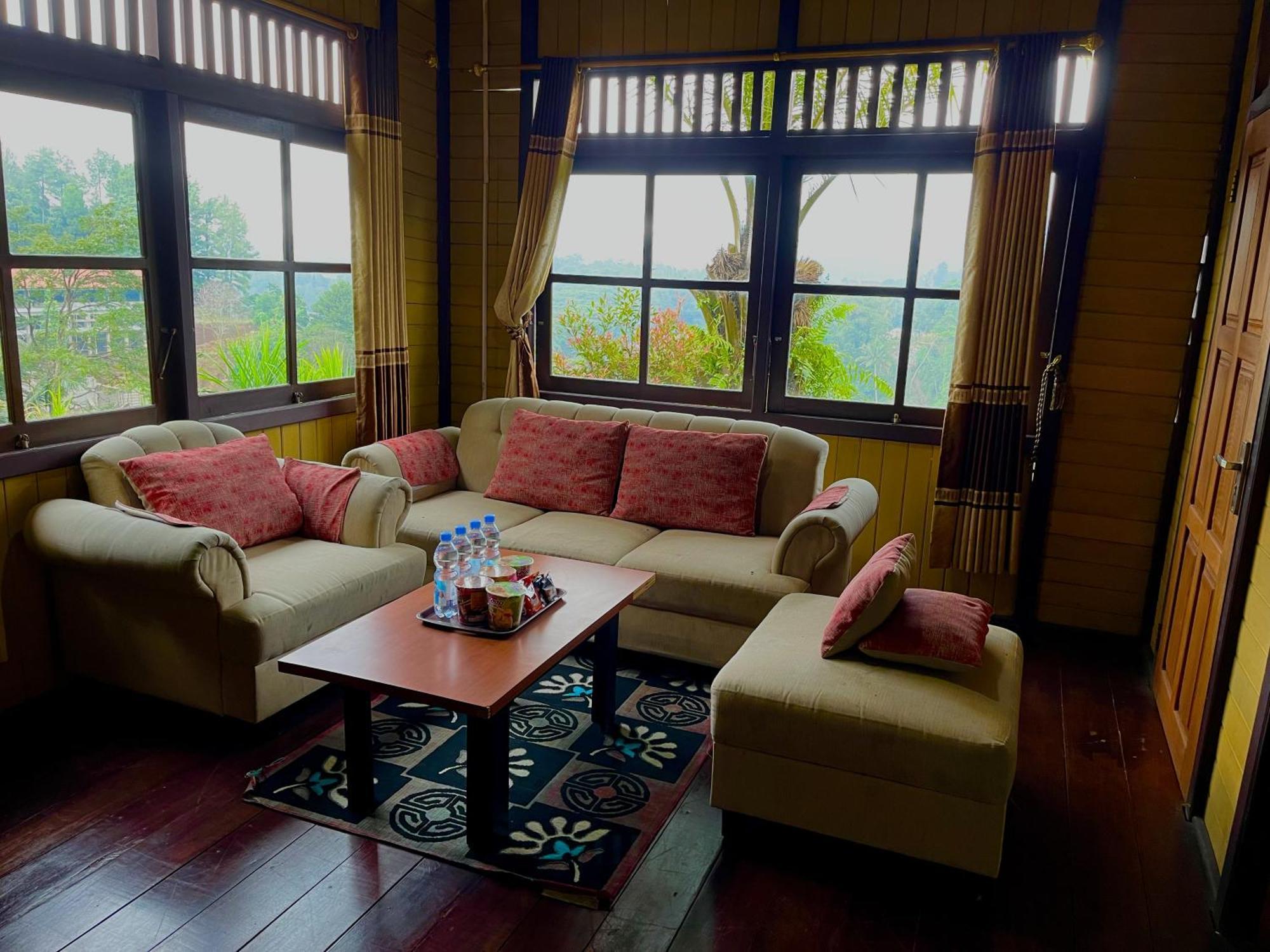 Jcc Villas, Puncak Cipayung  Kültér fotó